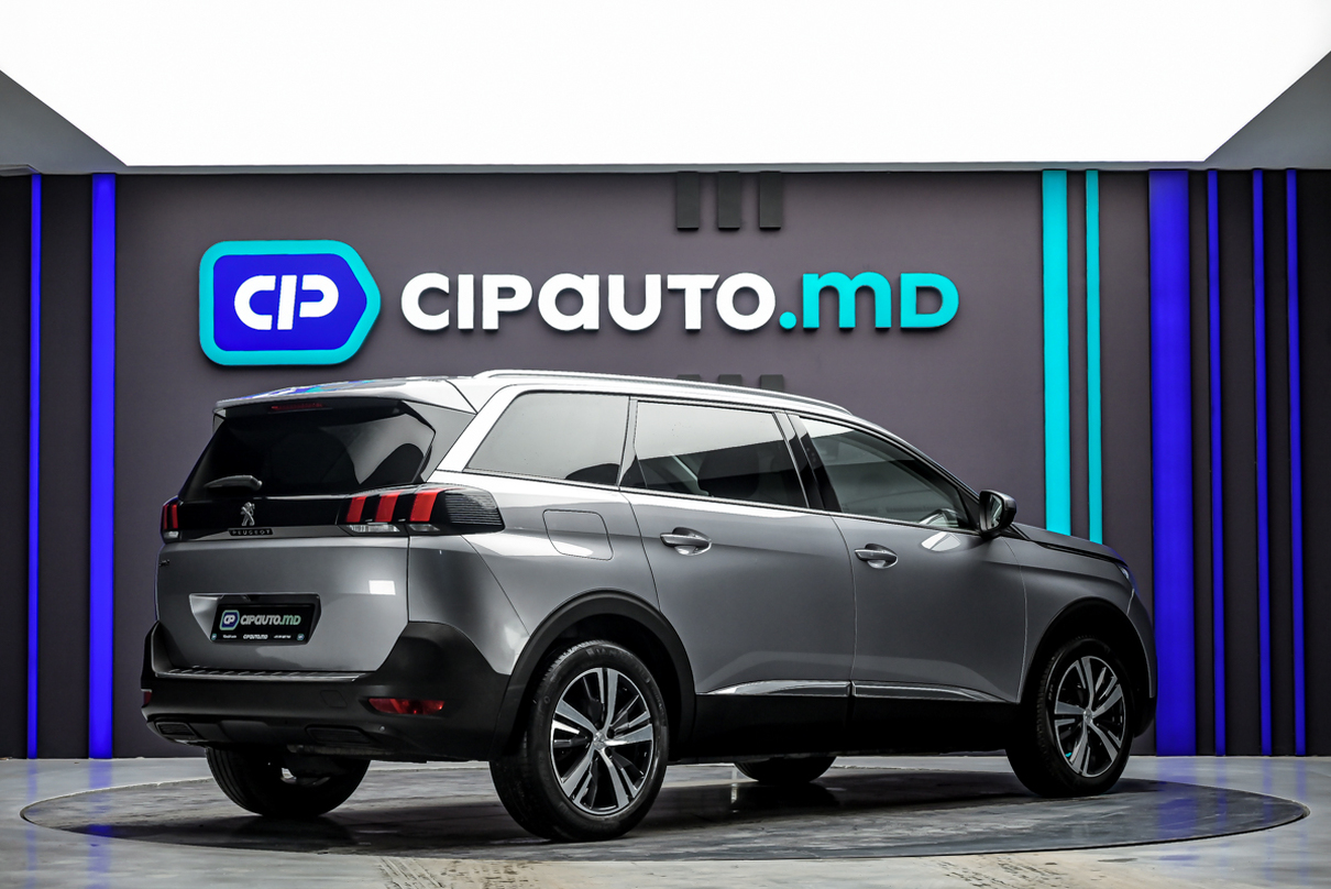 Peugeot 5008 2019 3/14