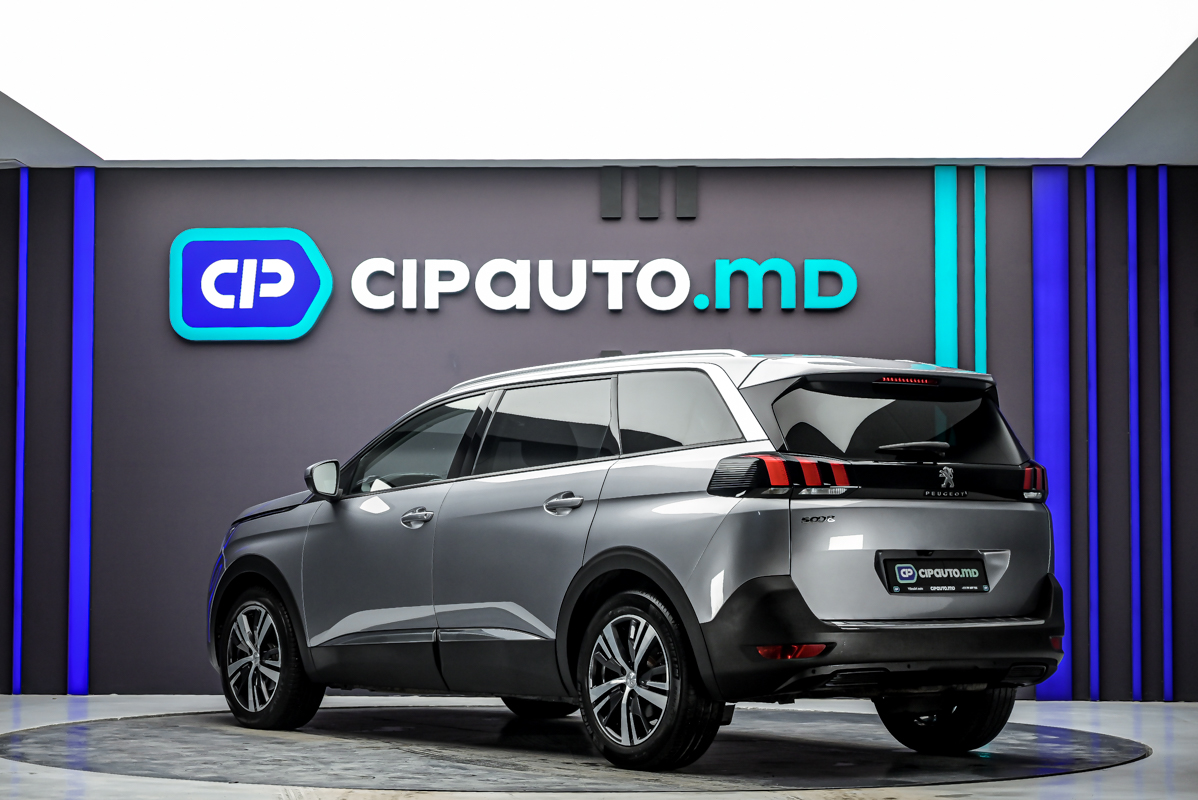 Peugeot 5008 2019 2/14