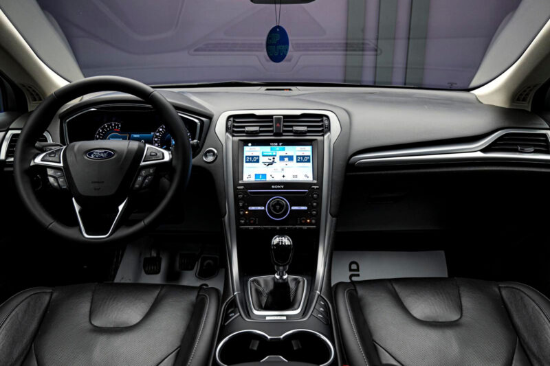 Ford Mondeo 2017 5/13