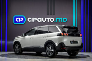 Peugeot 5008 2019 2/16