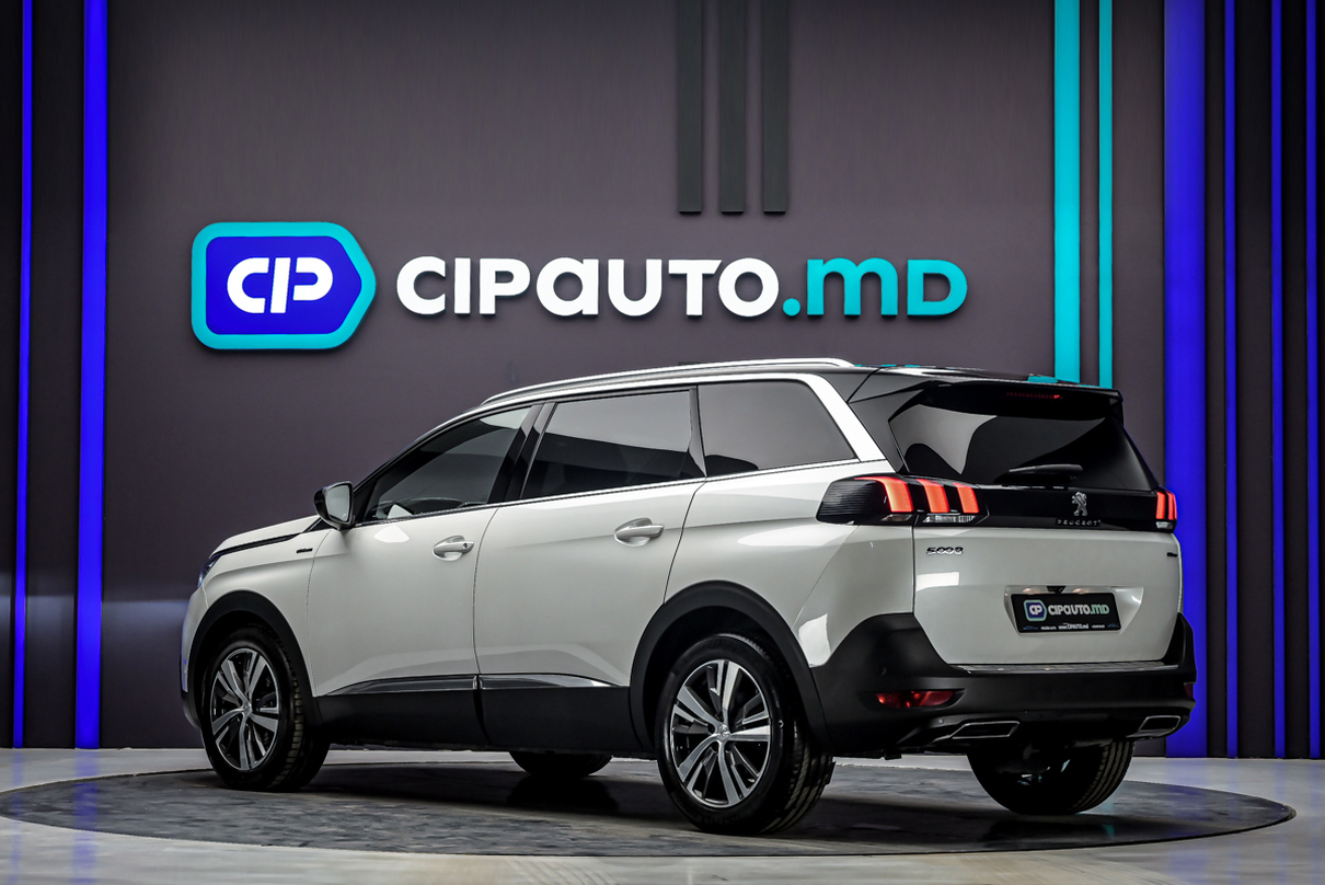 Peugeot 5008 2019 2/16