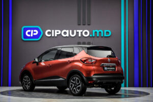 Renault Captur 2016 2/13