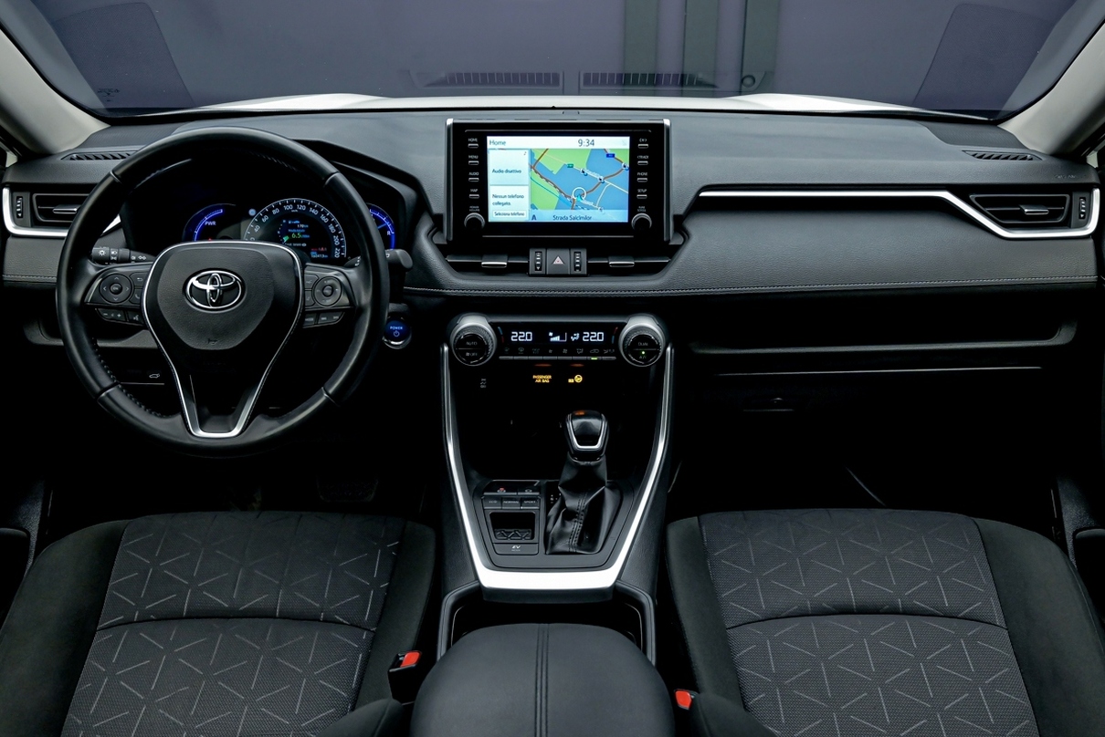 Toyota Rav 4 2020 5/15