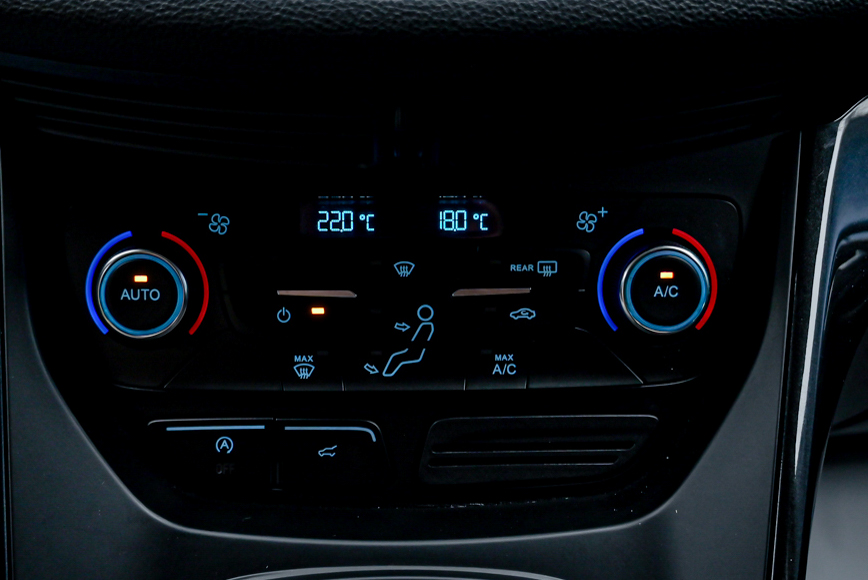 Ford Kuga 2017 11/14