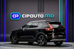 Volvo XC40 2020 2/14