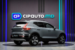 Volvo XC40 2021 3/11