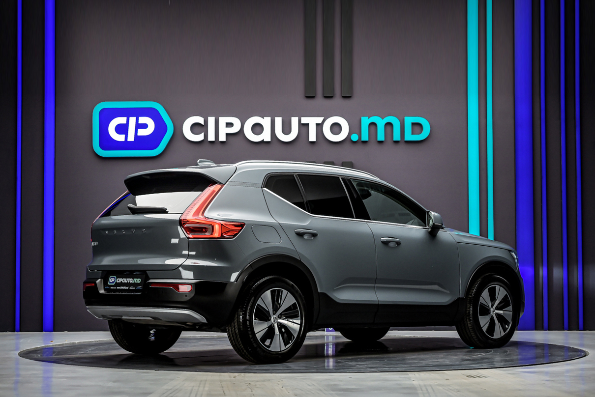 Volvo XC40 2021 3/11