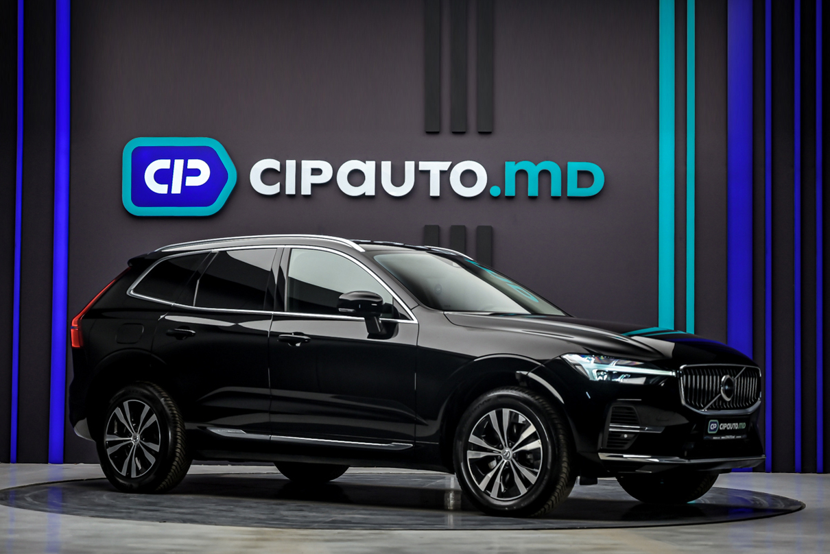 Volvo XC60 2021 4/14