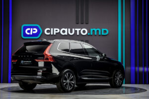 Volvo XC60 2021 3/14