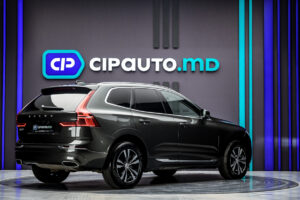 Volvo XC60 2021 3/14