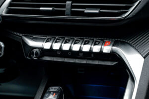 Peugeot 3008 2018 10/16