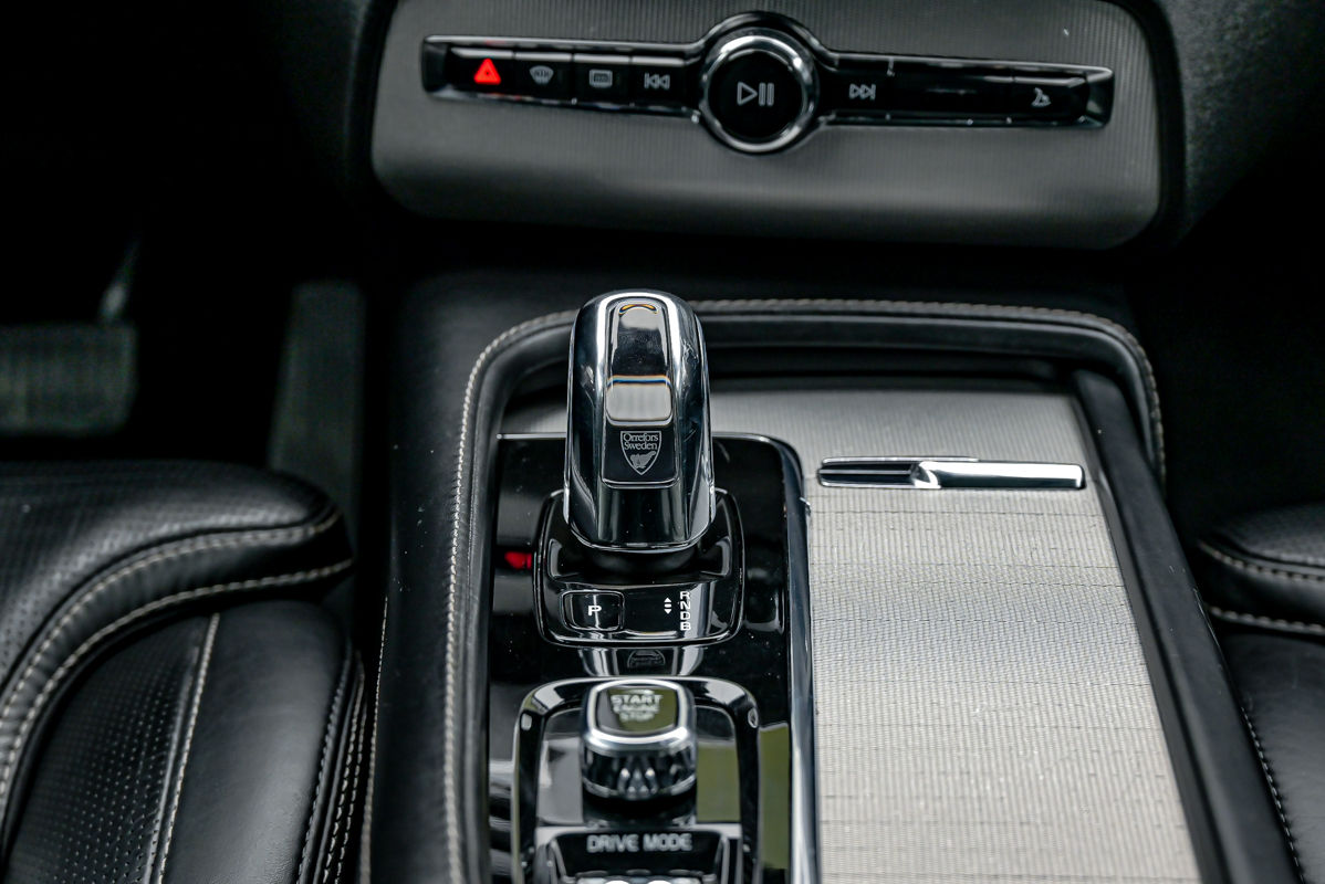 Volvo XC90 2017 12/16