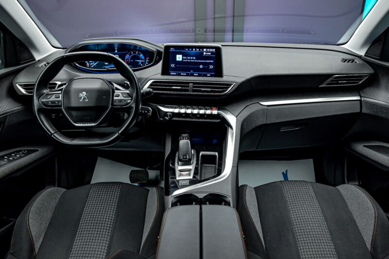 Peugeot 3008 2018 5/16