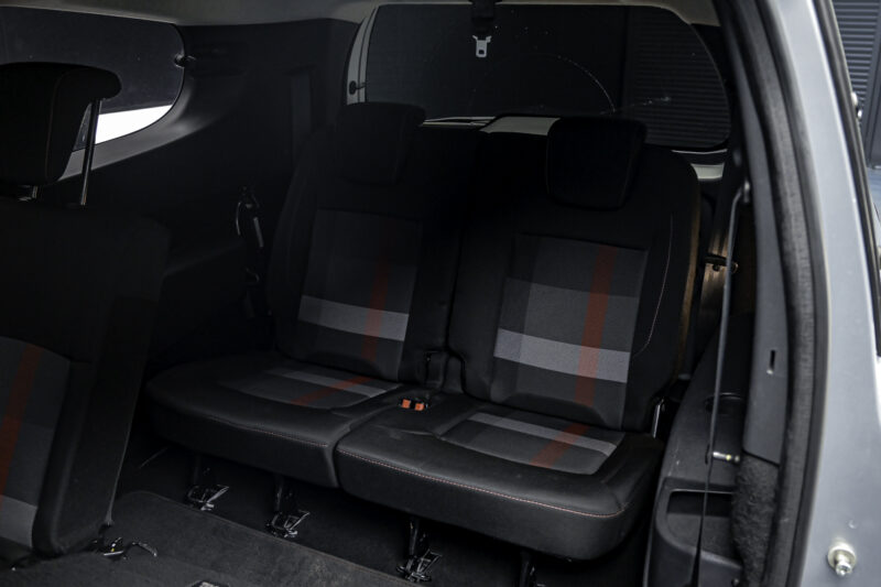 Dacia Lodgy 2019 8/13