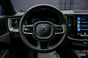 Volvo XC60 2020 9/16