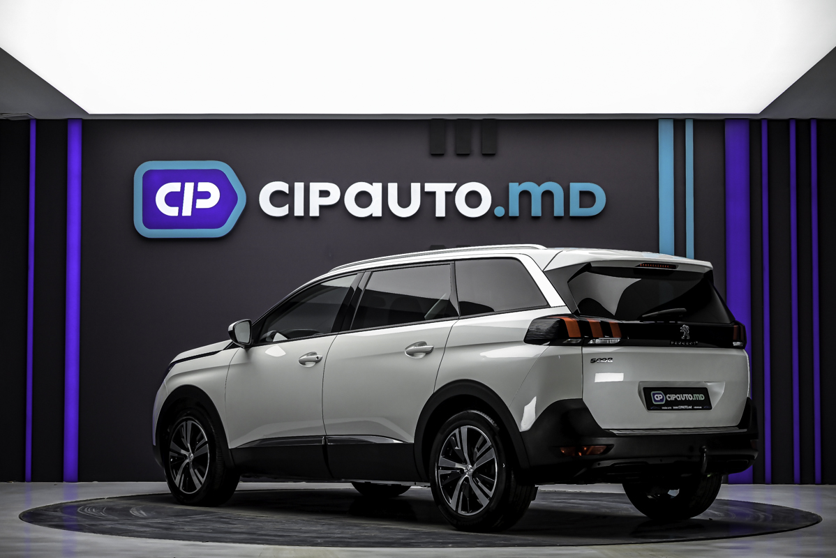 Peugeot 5008 2019 2/15