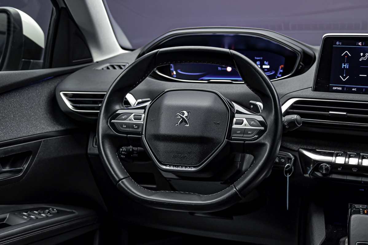 Peugeot 5008 2019 10/15