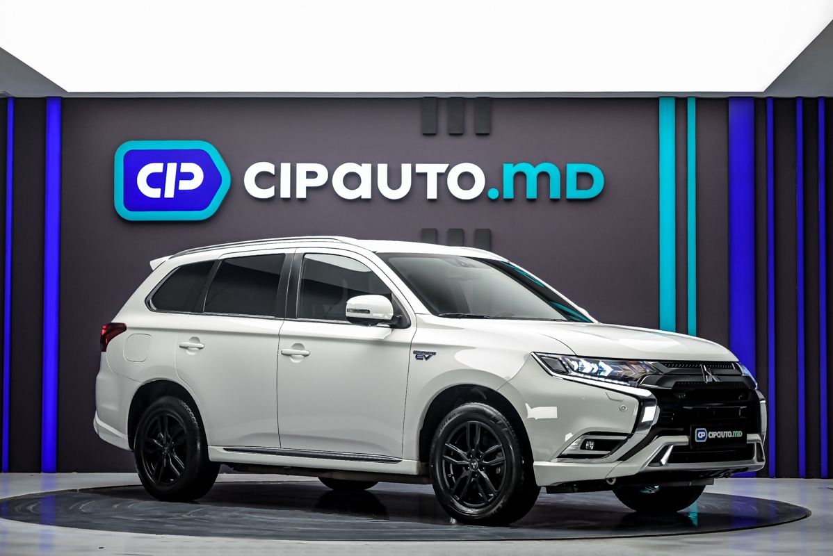 Mitsubishi Outlander 2019 4/15
