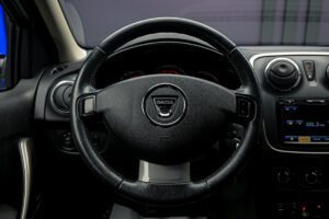 Dacia Sandero Stepway 2013 9/13