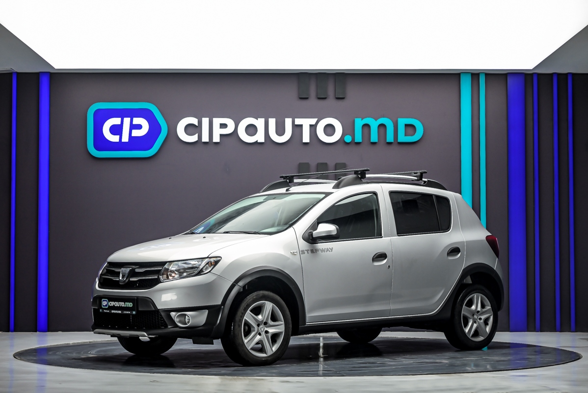 Dacia Sandero Stepway 2013 - 200 000 km - Diesel - Manuală