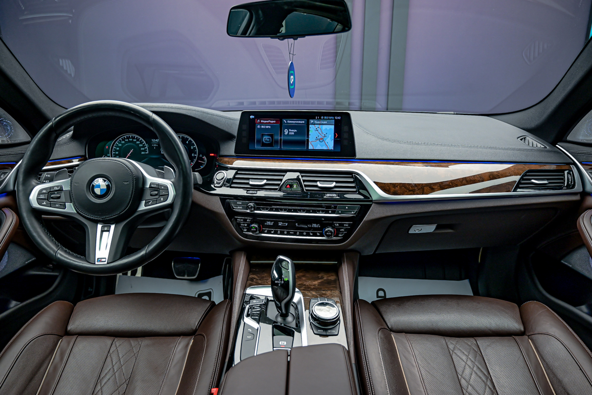 BMW 5 Series 540i2017 5/16