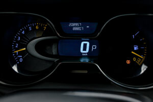 Renault Captur 2016 8/12