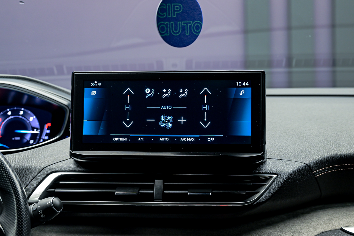 Peugeot 3008 2021 10/14