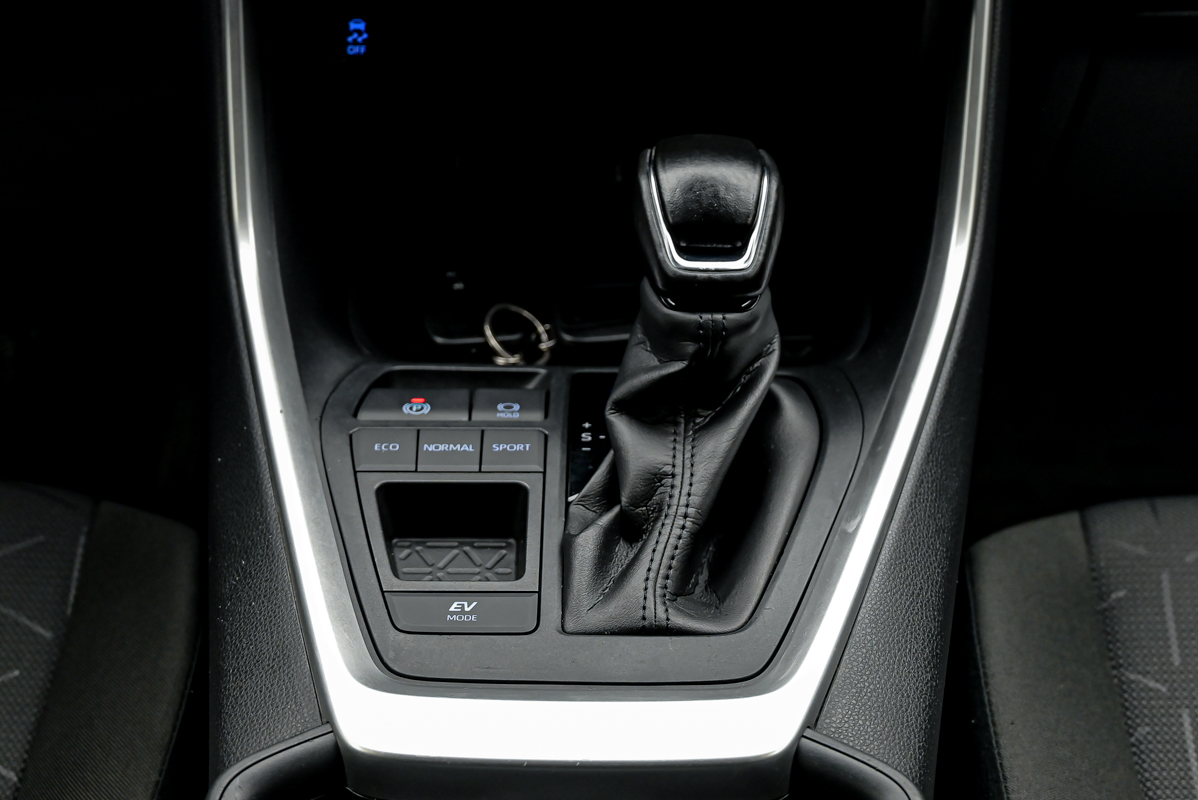 Toyota Rav 4 2021 12/15