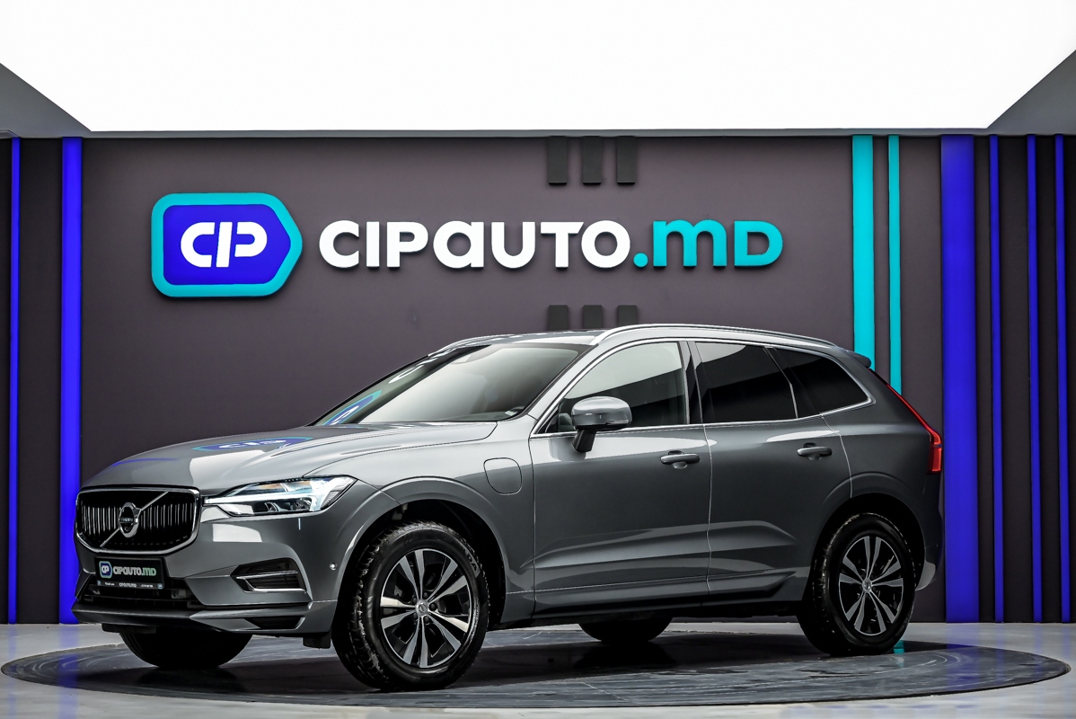 Volvo XC60 2020 - 135 000 km - Plug-in Hybrid - Automată