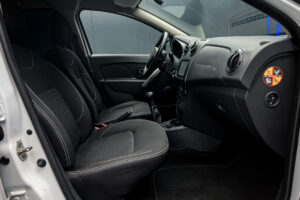 Dacia Logan MCV 2016 6/13