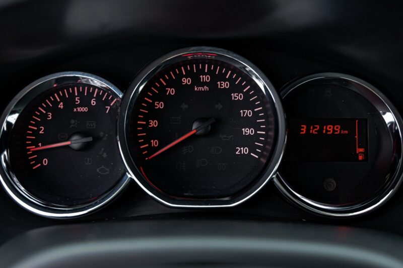 Dacia Logan MCV 2016 8/13