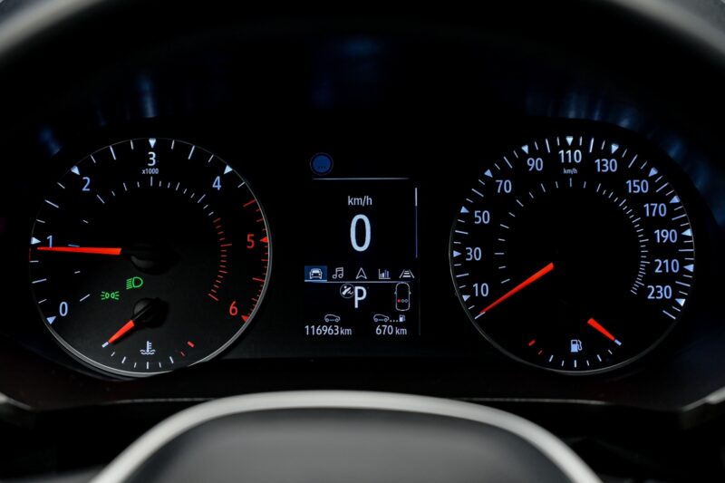 Renault Captur 2021 8/16