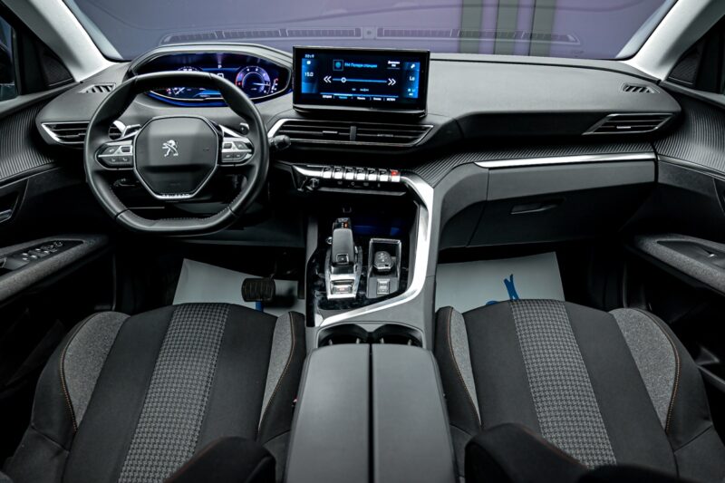 Peugeot 3008 2021 5/16