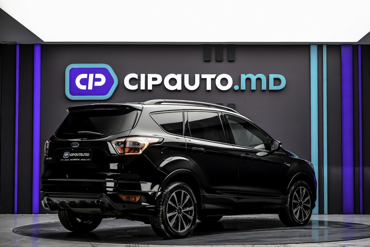 Ford Kuga 2017 3/14