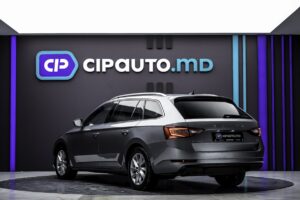 Skoda Superb 2020 2/14