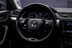 Skoda Superb 2020 9/14