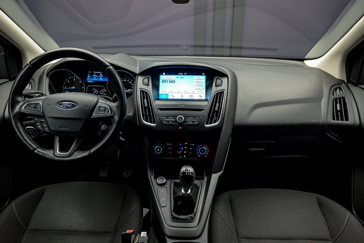 Ford Focus 2017 5/12