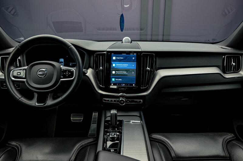 Volvo XC60 2021 5/16