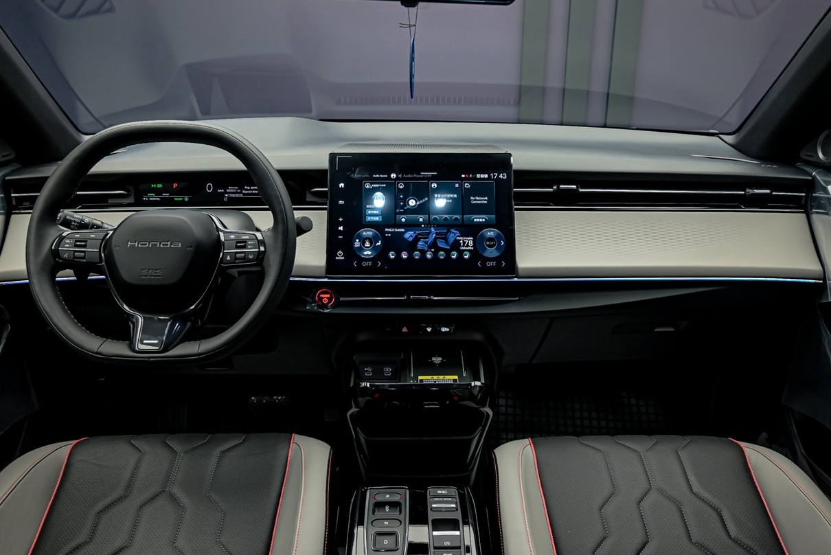 Honda e:NS2 2024 5/17