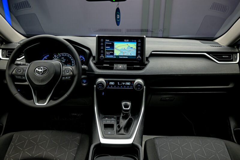 Toyota Rav 4 2021 5/15