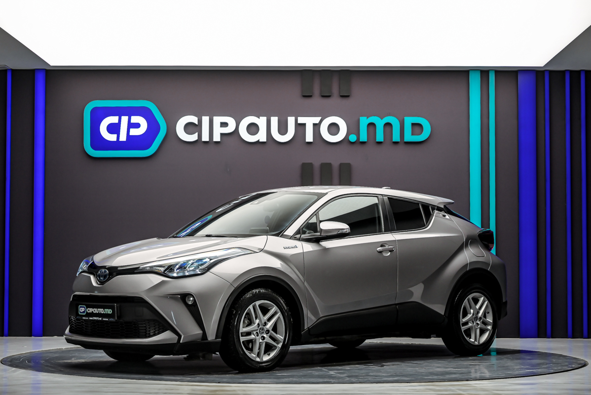 Toyota C-HR 2020 - 70 000 km - Hybrid - Automată
