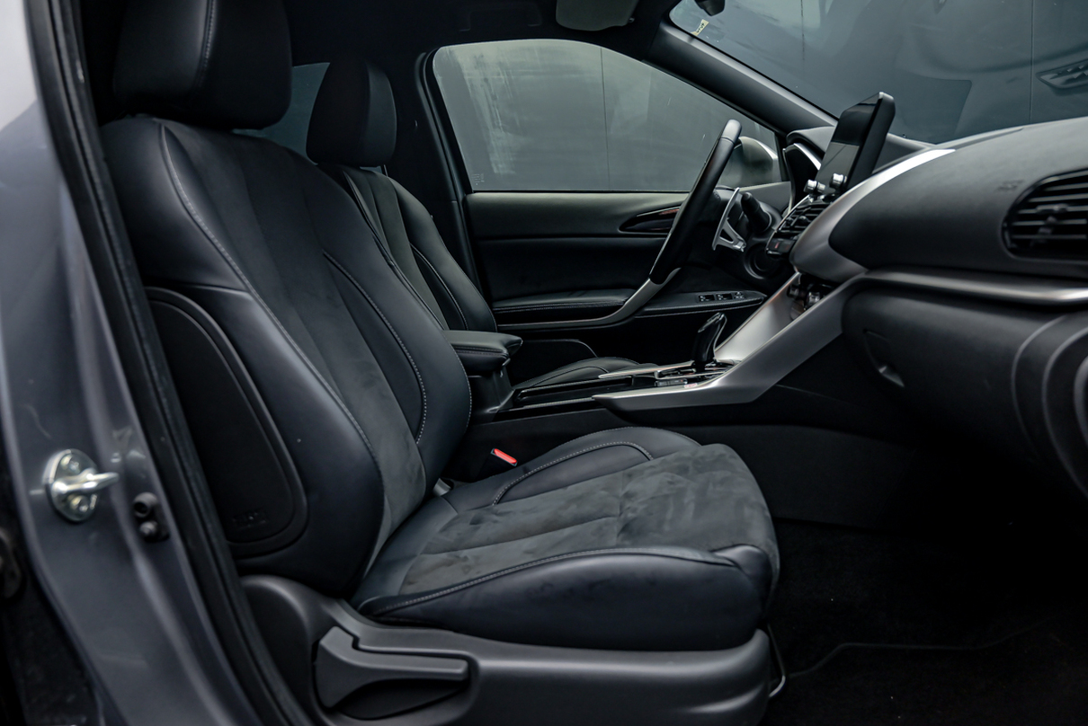 Mitsubishi Eclipse Cross 2023 5/14