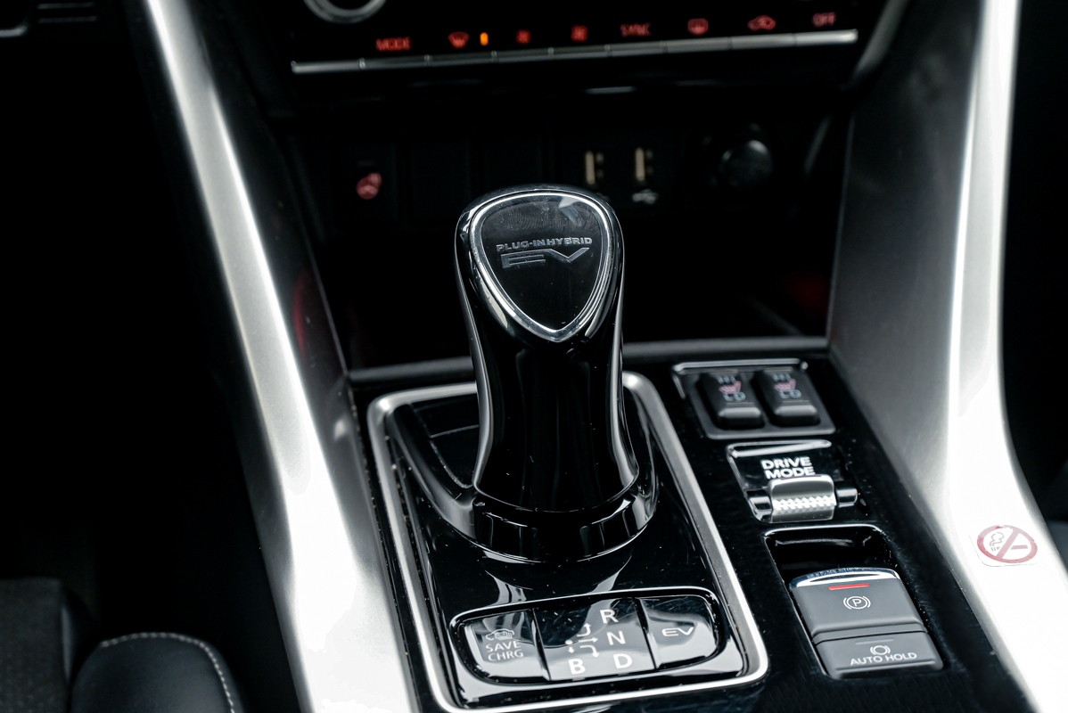 Mitsubishi Eclipse Cross 2023 11/14