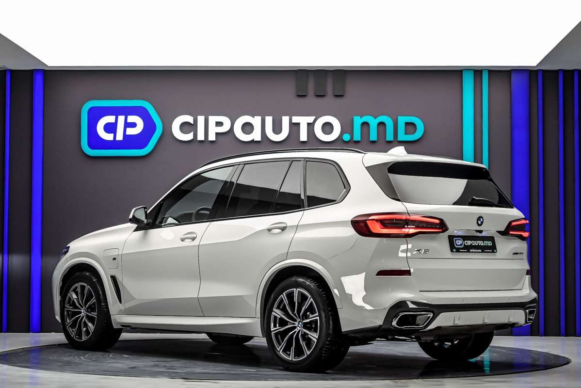 BMW X5 45e2020 2/13