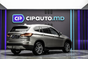 BMW X1 16d2021 3/15