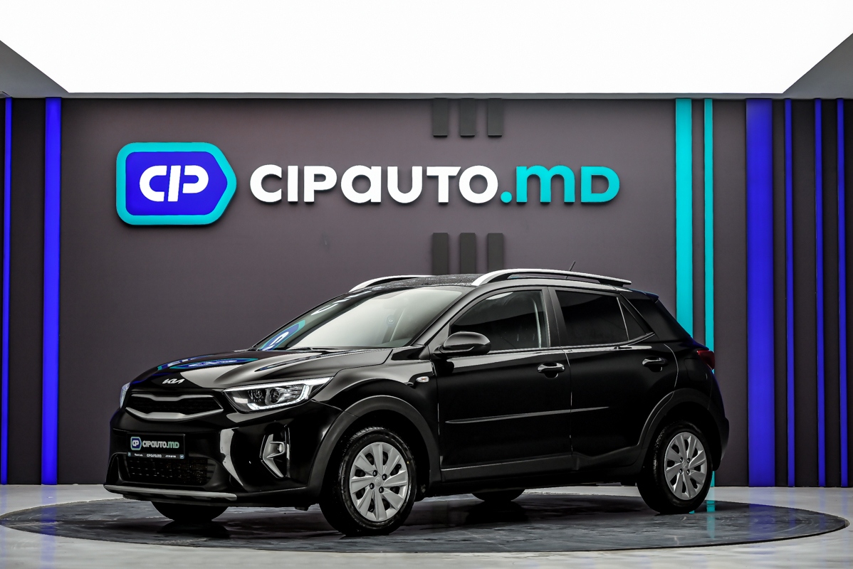 Kia Stonic 2023 - 40 000 km - Benzina - Automată