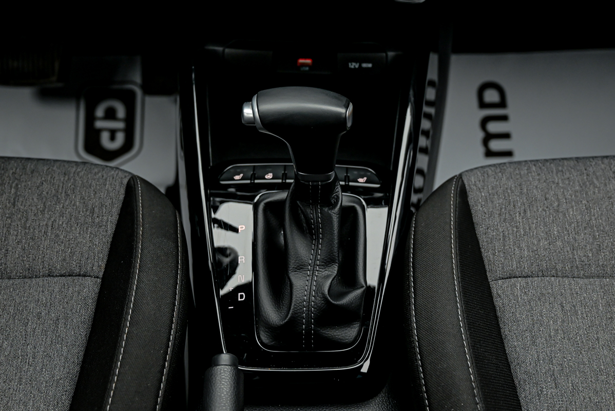 Kia Stonic 2023 12/15