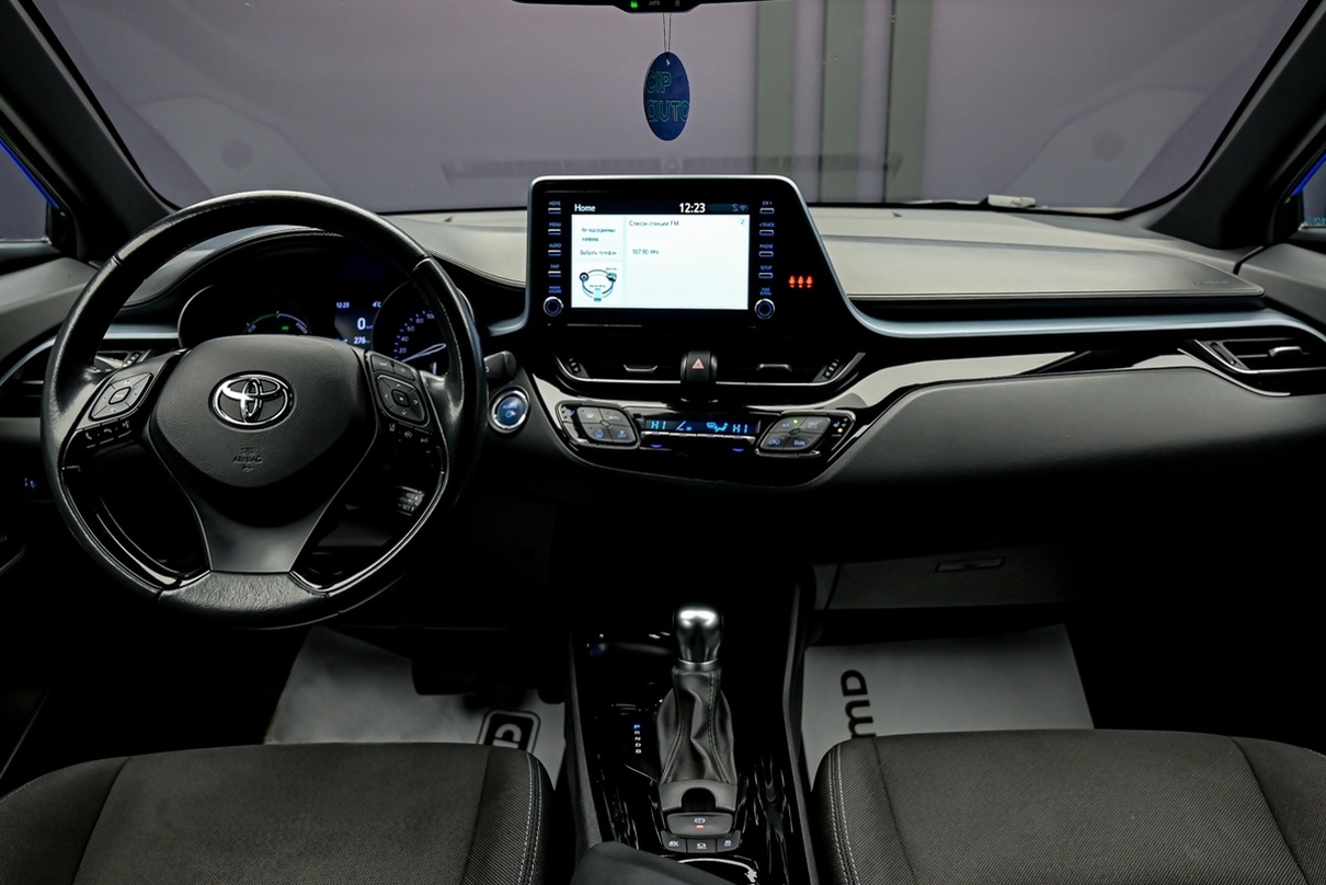 Toyota C-HR 2020 5/15