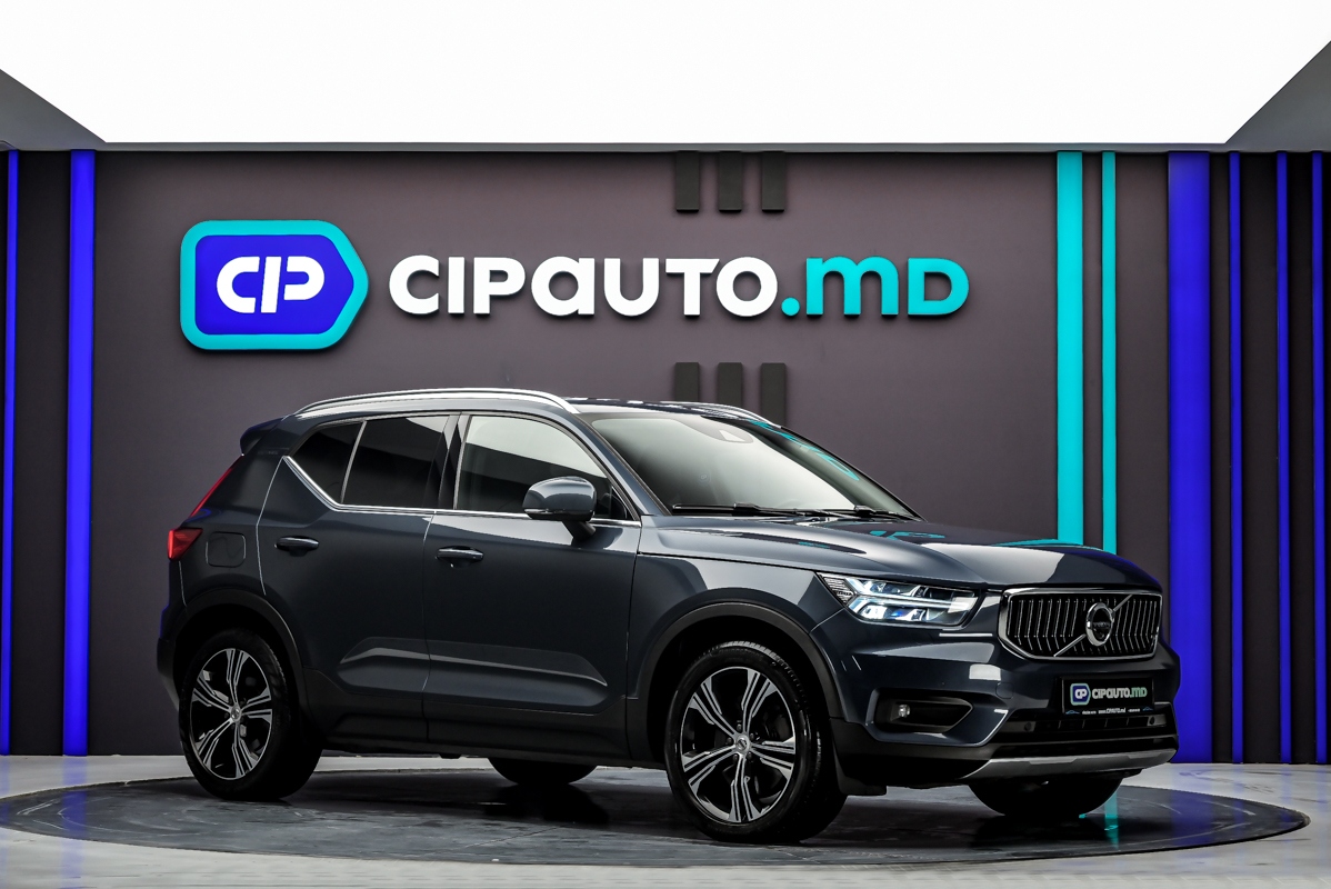 Volvo XC40 2021 4/15