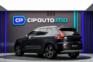 Volvo XC40 2021 2/15